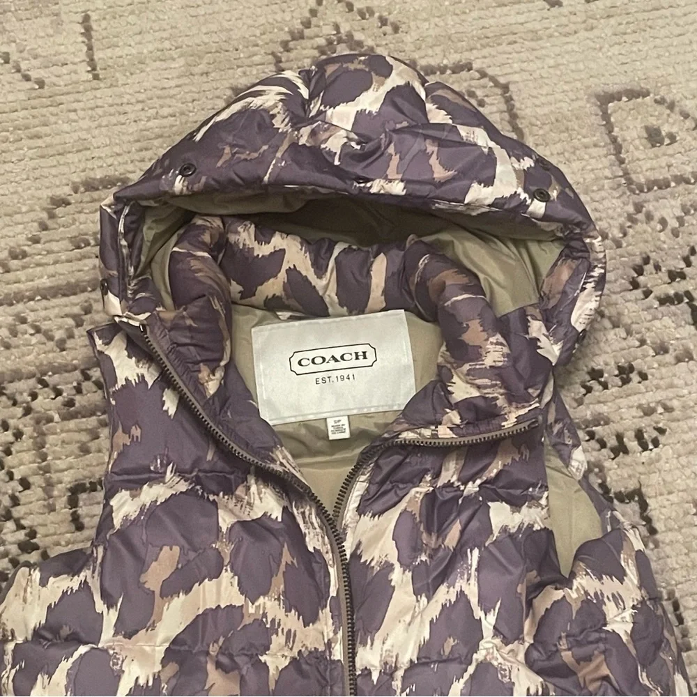 COACH  Size S/P Amimal Print Puffer Vest